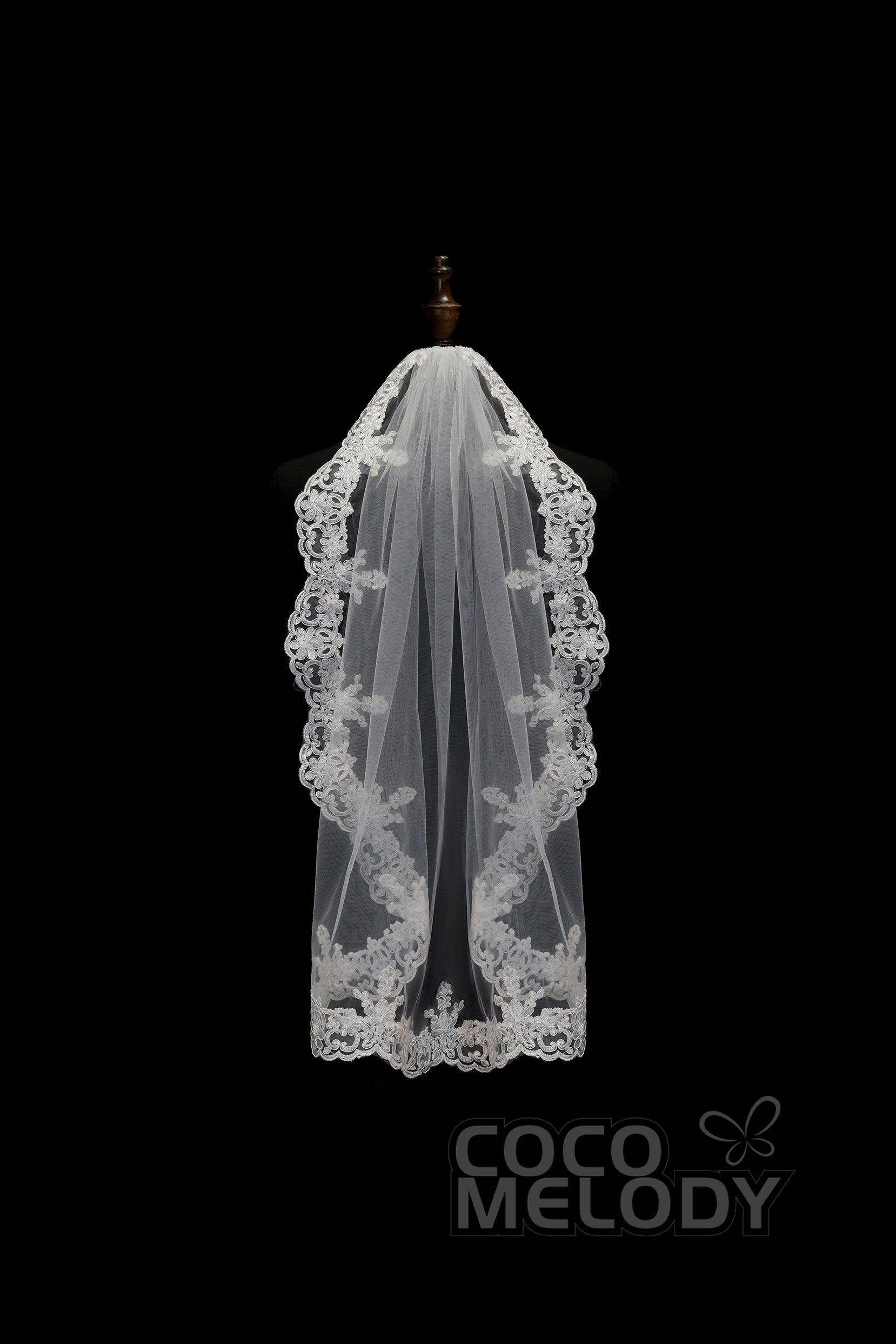 One-tier Lace Edge Tulle Hip Veils with Appliques AV180010 - COCOMELODY